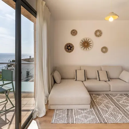 Vista Bella Apartment *